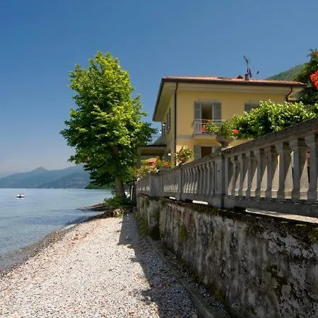 Sleeps 8 Wifi Lezzeno